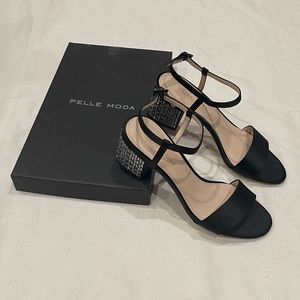 NEW Black PELLE MODA Jeweled Block high heels